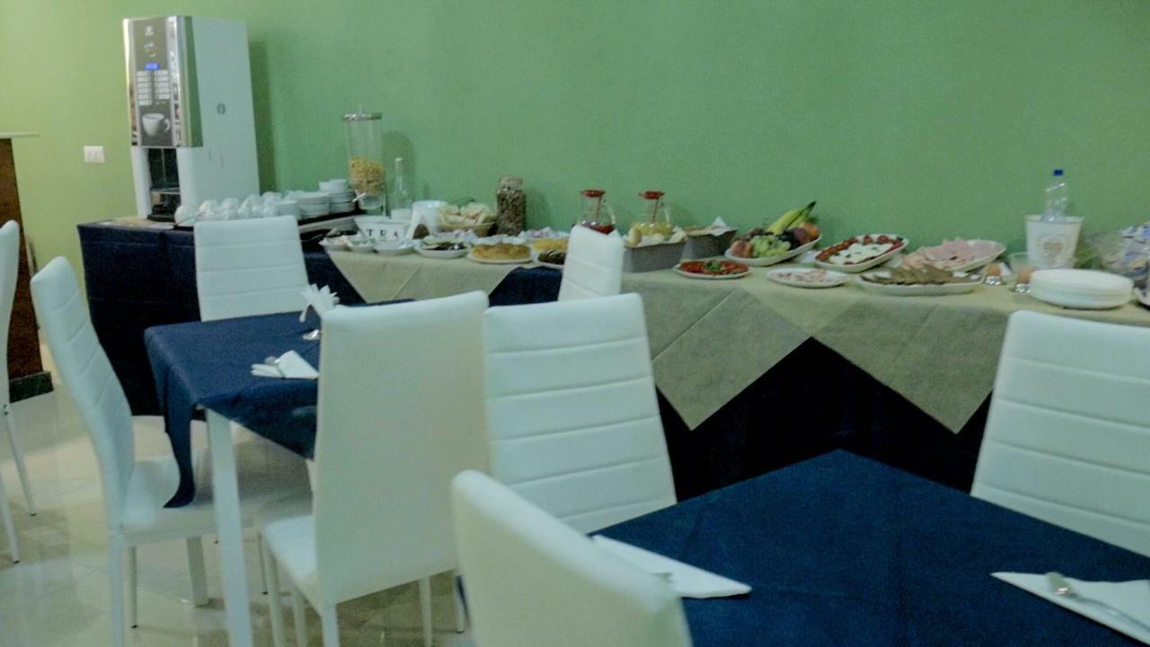 Apartment Naxos Laguna Beach *