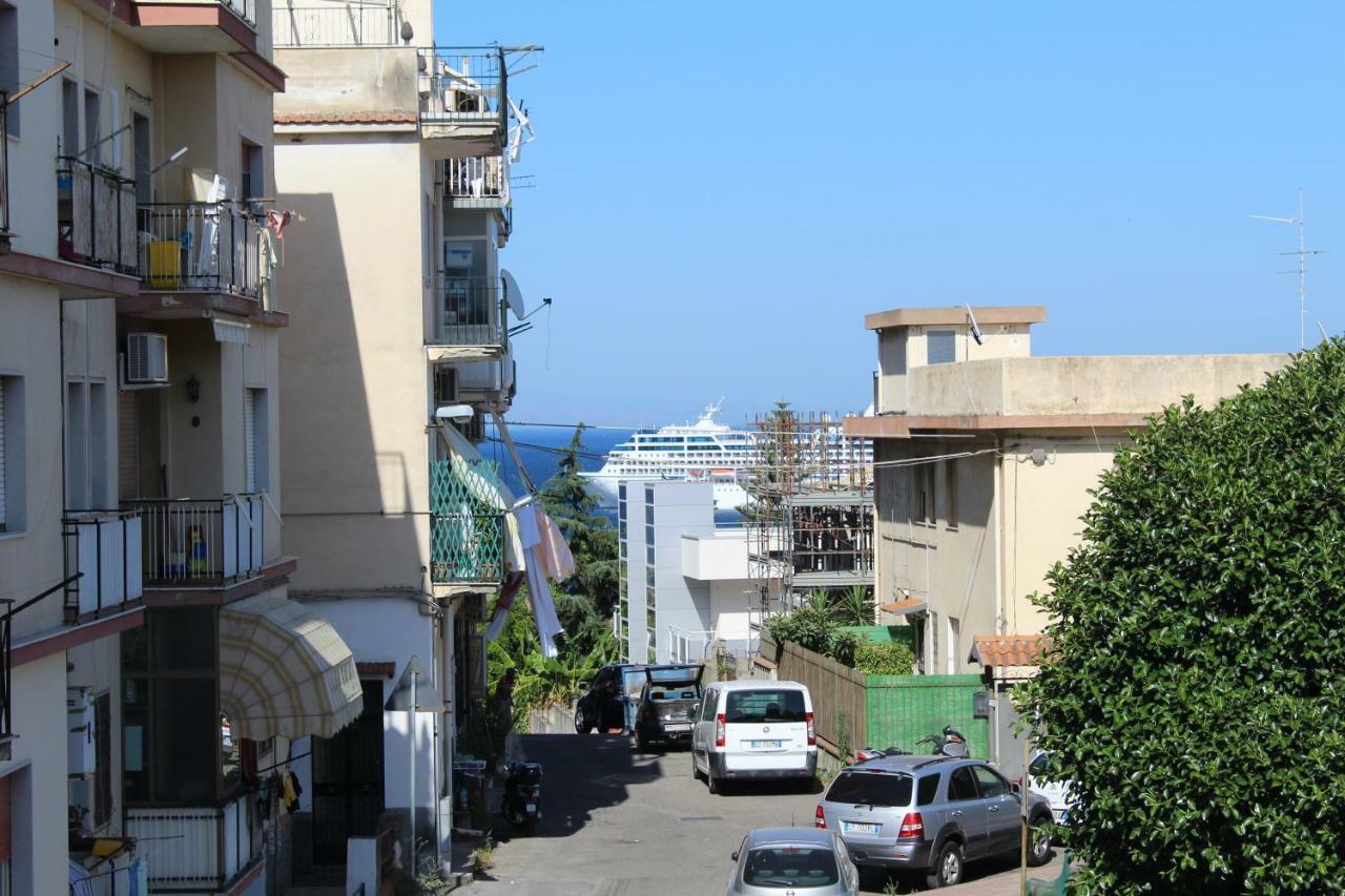 Naxos Laguna Beach Apartamento *
